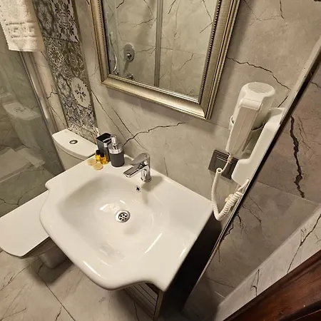 굴 술탄 게스트하우스 4*